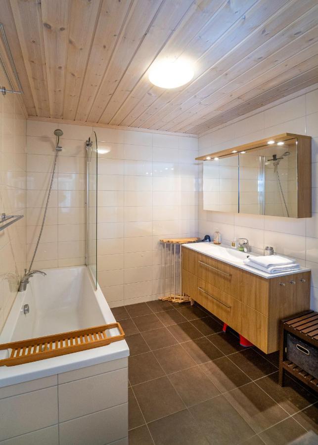 Three-Bedroom Holiday Cottage Tjorhom Eksteriør billede