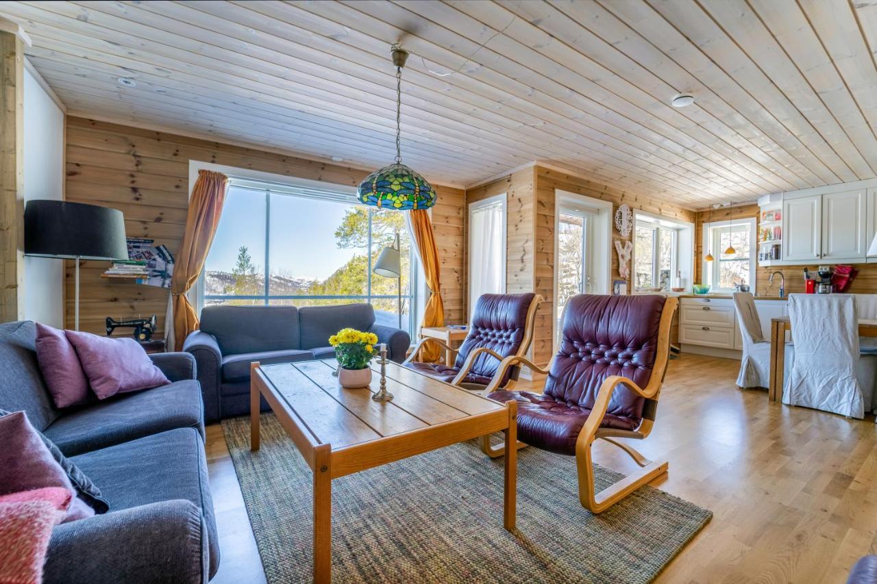 Three-Bedroom Holiday Cottage Tjorhom Eksteriør billede